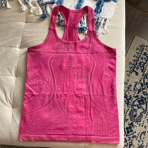 Lululemon Swiftly Tech Tank